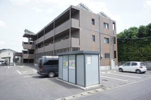 プチセゾン小山城東庭園の物件外観写真